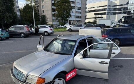 Mercedes-Benz C-Класс, 1995 год, 490 000 рублей, 4 фотография