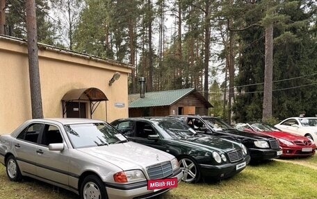 Mercedes-Benz C-Класс, 1995 год, 490 000 рублей, 37 фотография