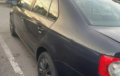 Volkswagen Jetta VI, 2008 год, 410 000 рублей, 5 фотография