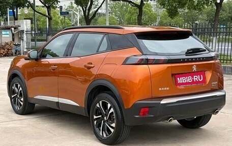 Peugeot 2008 II, 2022 год, 1 199 750 рублей, 2 фотография