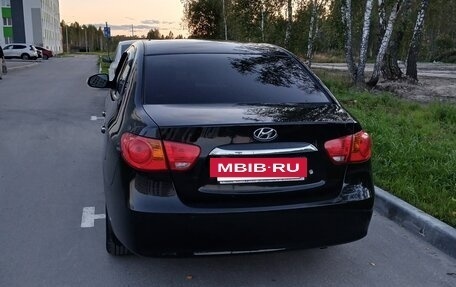 Hyundai Elantra IV, 2010 год, 750 000 рублей, 2 фотография
