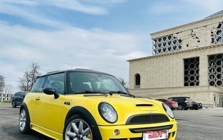 MINI Hatch, 2005 год, 890 000 рублей, 1 фотография