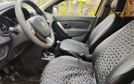 Renault Sandero II рестайлинг, 2016 год, 935 000 рублей, 4 фотография