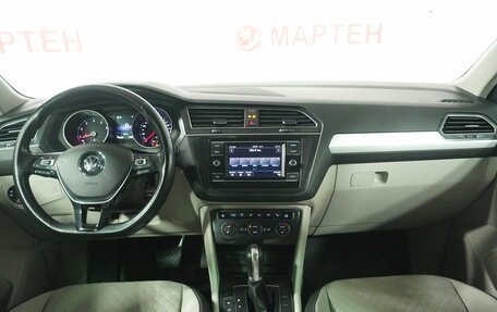 Volkswagen Tiguan II, 2017 год, 2 329 000 рублей, 15 фотография