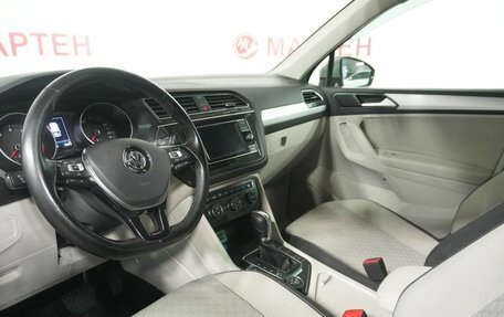 Volkswagen Tiguan II, 2017 год, 2 329 000 рублей, 9 фотография