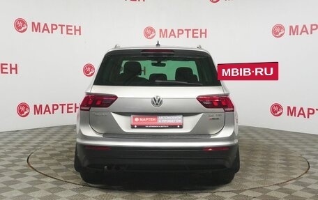Volkswagen Tiguan II, 2017 год, 2 329 000 рублей, 6 фотография