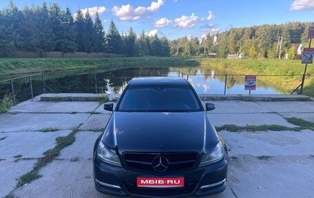 Mercedes-Benz C-Класс, 2012 год, 1 150 000 рублей, 1 фотография