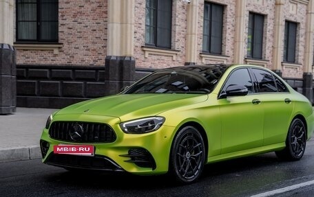 Mercedes-Benz E-Класс, 2020 год, 5 490 000 рублей, 2 фотография