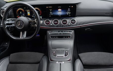 Mercedes-Benz E-Класс, 2020 год, 5 490 000 рублей, 24 фотография