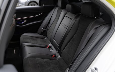 Mercedes-Benz E-Класс, 2020 год, 5 490 000 рублей, 19 фотография