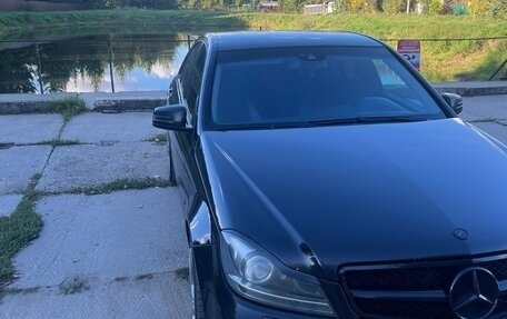 Mercedes-Benz C-Класс, 2012 год, 1 150 000 рублей, 6 фотография