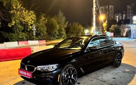BMW 5 серия, 2018 год, 2 850 000 рублей, 2 фотография