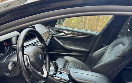 BMW 5 серия, 2018 год, 2 850 000 рублей, 21 фотография