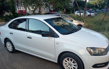 Volkswagen Polo VI (EU Market), 2013 год, 650 000 рублей, 2 фотография