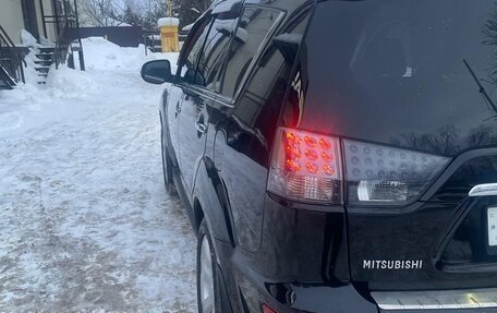 Mitsubishi Outlander III рестайлинг 3, 2012 год, 1 690 000 рублей, 9 фотография