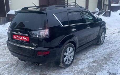 Mitsubishi Outlander III рестайлинг 3, 2012 год, 1 690 000 рублей, 6 фотография