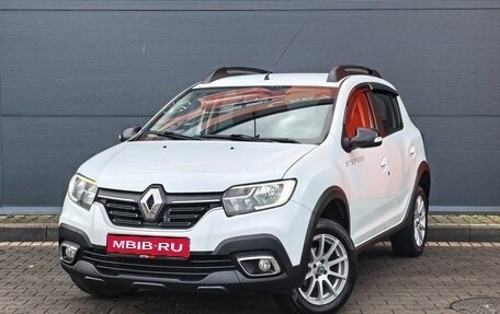 Renault Sandero II рестайлинг, 2019 год, 1 099 000 рублей, 1 фотография