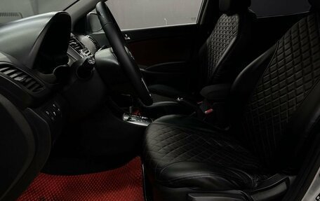 Hyundai Solaris II рестайлинг, 2011 год, 659 999 рублей, 7 фотография