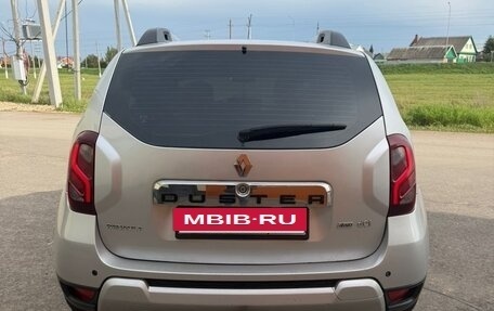 Renault Duster I рестайлинг, 2017 год, 990 000 рублей, 8 фотография