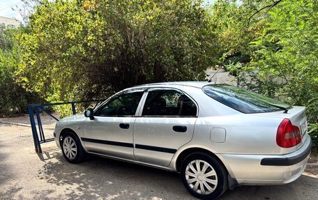 Mitsubishi Carisma I, 2003 год, 235 000 рублей, 2 фотография