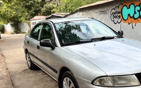 Mitsubishi Carisma I, 2003 год, 235 000 рублей, 3 фотография