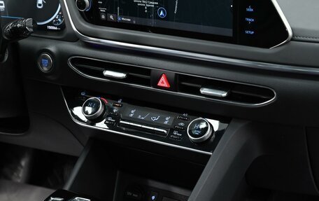 Hyundai Sonata VIII, 2021 год, 1 975 000 рублей, 8 фотография