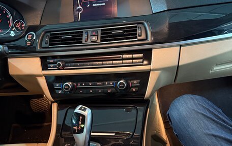 BMW 5 серия, 2013 год, 2 090 000 рублей, 13 фотография