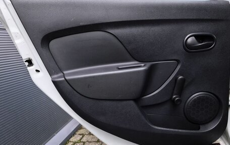 Renault Sandero II рестайлинг, 2019 год, 1 099 000 рублей, 13 фотография
