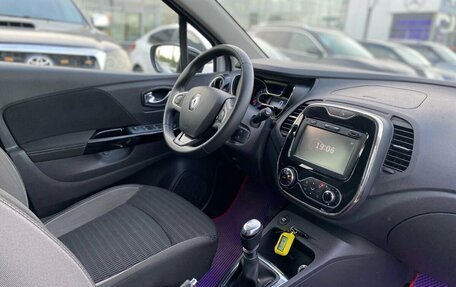 Renault Kaptur I рестайлинг, 2018 год, 1 390 000 рублей, 6 фотография