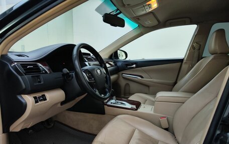 Toyota Camry, 2013 год, 1 199 000 рублей, 20 фотография