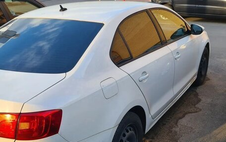 Volkswagen Jetta VI, 2013 год, 780 000 рублей, 2 фотография
