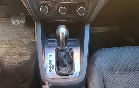 Volkswagen Jetta VI, 2013 год, 780 000 рублей, 13 фотография