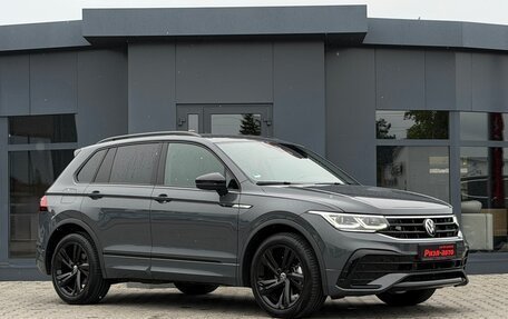 Volkswagen Tiguan II, 2022 год, 3 750 000 рублей, 1 фотография