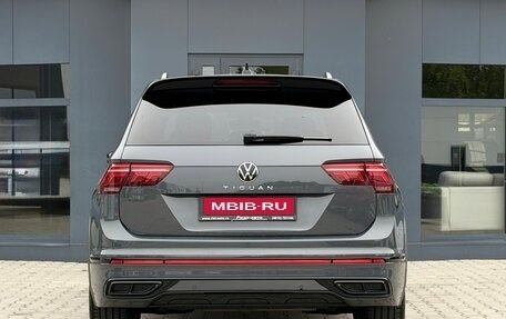 Volkswagen Tiguan II, 2022 год, 3 750 000 рублей, 5 фотография