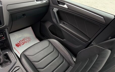 Volkswagen Tiguan II, 2022 год, 3 750 000 рублей, 28 фотография