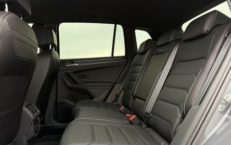 Volkswagen Tiguan II, 2022 год, 3 750 000 рублей, 33 фотография