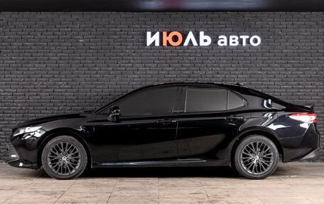 Toyota Camry, 2018 год, 2 450 000 рублей, 8 фотография
