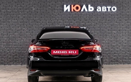 Toyota Camry, 2018 год, 2 450 000 рублей, 5 фотография