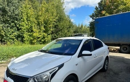 KIA Rio IV, 2022 год, 1 340 000 рублей, 6 фотография