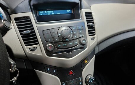 Chevrolet Cruze II, 2011 год, 535 000 рублей, 14 фотография