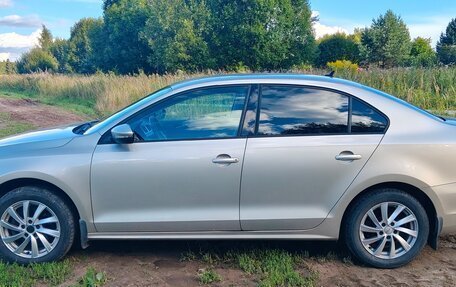 Volkswagen Jetta VI, 2012 год, 805 000 рублей, 3 фотография