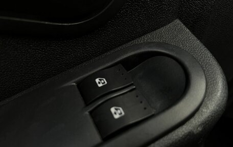 Renault Duster I рестайлинг, 2014 год, 919 900 рублей, 18 фотография
