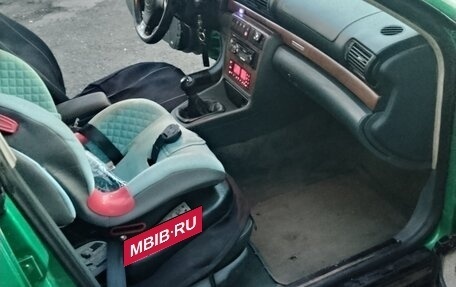 Audi A4, 1998 год, 400 000 рублей, 13 фотография
