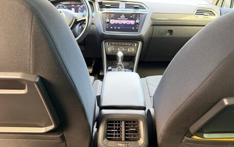 Volkswagen Tiguan II, 2018 год, 2 770 000 рублей, 10 фотография