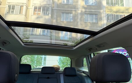 Volkswagen Tiguan II, 2018 год, 2 770 000 рублей, 13 фотография