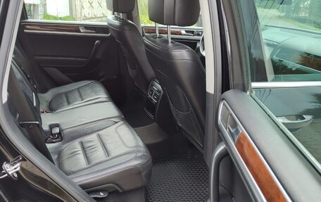 Volkswagen Touareg III, 2010 год, 2 120 000 рублей, 8 фотография