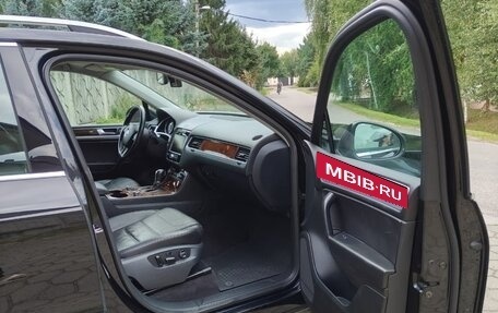 Volkswagen Touareg III, 2010 год, 2 120 000 рублей, 7 фотография