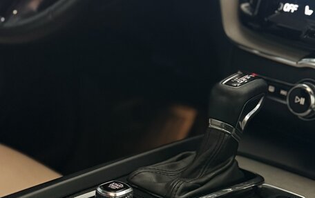 Volvo XC60 II, 2018 год, 3 290 000 рублей, 1 фотография