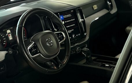 Volvo XC60 II, 2018 год, 3 290 000 рублей, 11 фотография