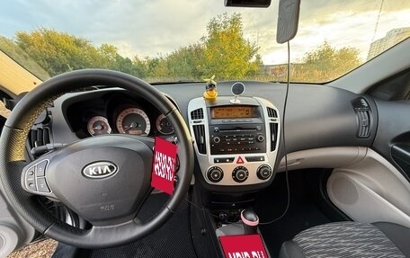 KIA cee'd I рестайлинг, 2009 год, 735 000 рублей, 10 фотография